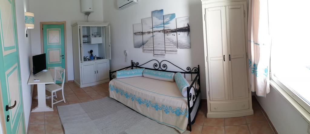 La Plage Noire Resort Marina di Sorso Exterior photo